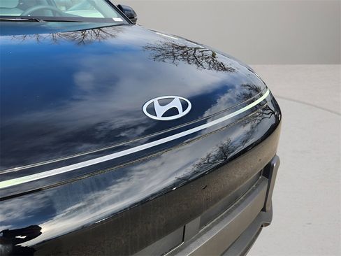 New 2026 Hyundai Kona SEL Sport image 9