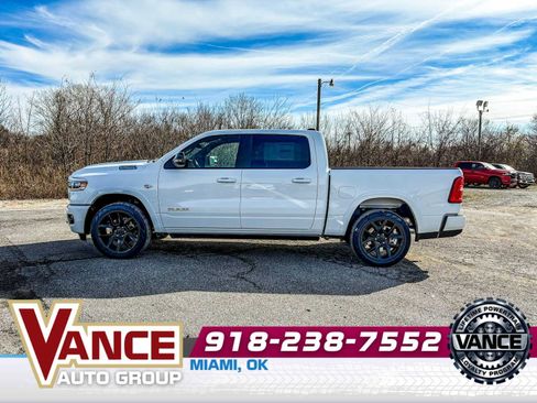 New 2026 RAM 1500 Laramie AWD/4WD image 4