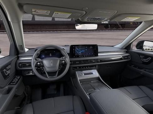 New 2026 Lincoln Aviator AWD w/ Jet Appearance Package image 9