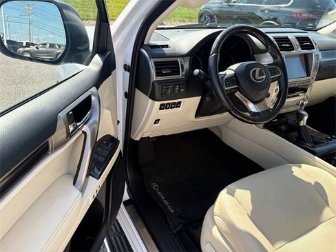 Used 2021 Lexus GX 460 Premium image 6