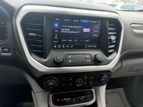 Used 2020 GMC Acadia SLT w/ Trailering Package image 17