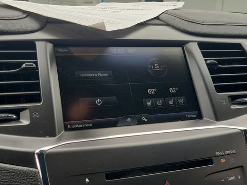 Used 2015 Lincoln MKS FWD image 22