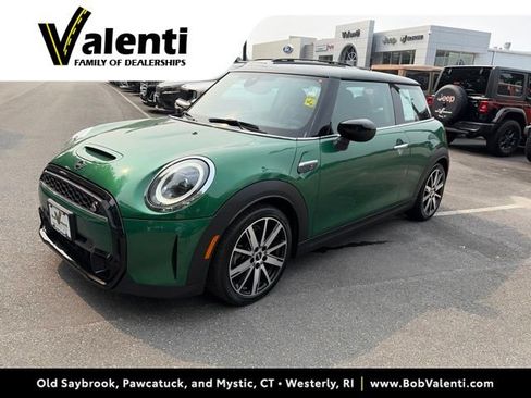 Used 2024 MINI Cooper S FWD image 1
