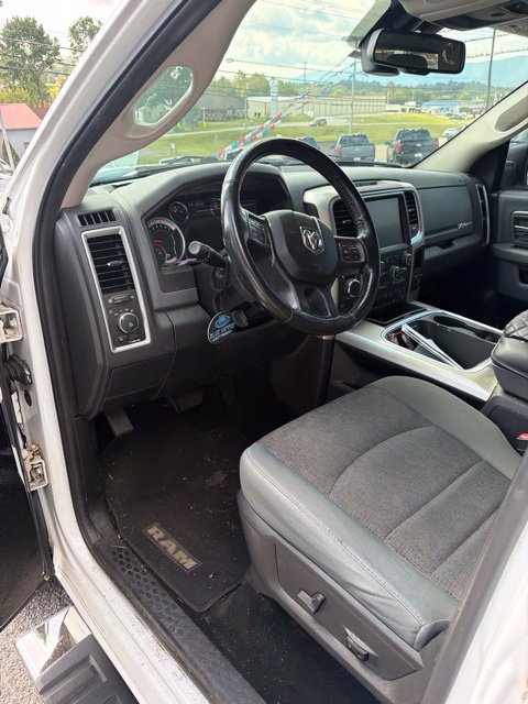 Used 2016 RAM 1500 Big Horn AWD/4WD image 4