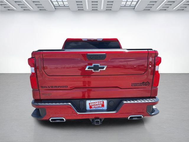 Used 2024 Chevrolet Silverado 1500 High Country w/ High Country Premium Package AWD/4WD image 5