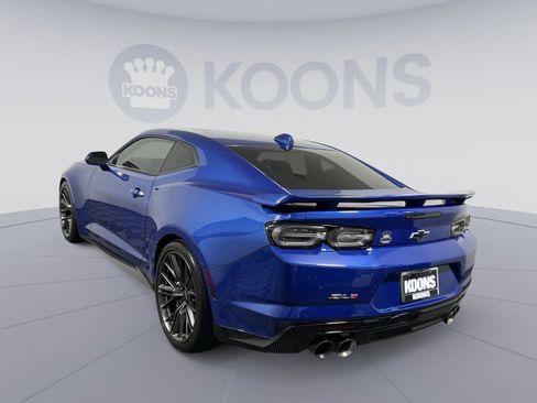 Used 2021 Chevrolet Camaro ZL1 image 4