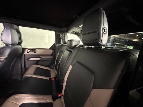 Used 2023 Ford Bronco Wildtrak AWD/4WD image 26