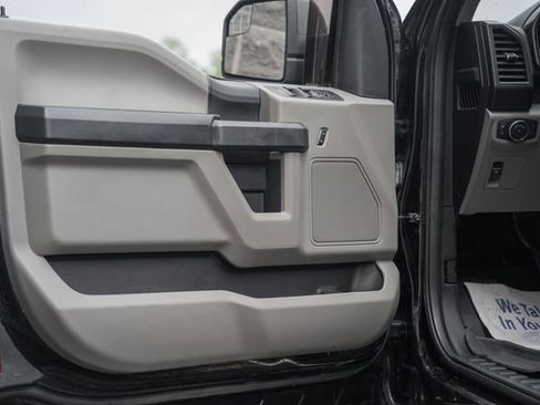 Used 2018 Ford F150 XL w/ Equipment Group 101A Mid AWD/4WD image 47
