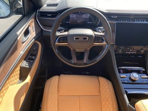 New 2025 Jeep Grand Cherokee L Summit w/ Advanced Protech Group IV image 37