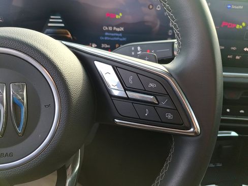 Certified 2025 Buick Envision Preferred image 21