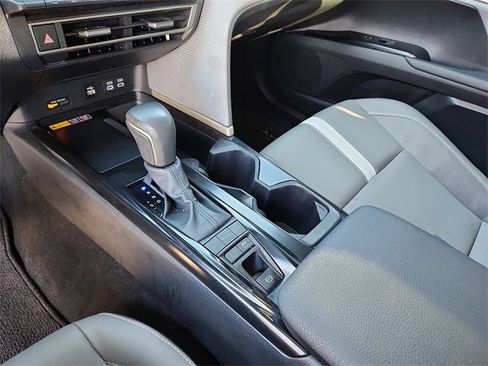 Used 2025 Toyota Camry XSE image 16