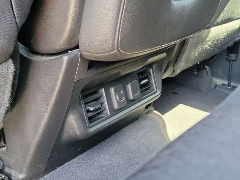 Used 2019 Chevrolet Silverado 1500 LT w/ All-Star Edition AWD/4WD image 14