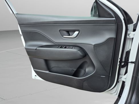 New 2026 Hyundai Kona Limited FWD image 23