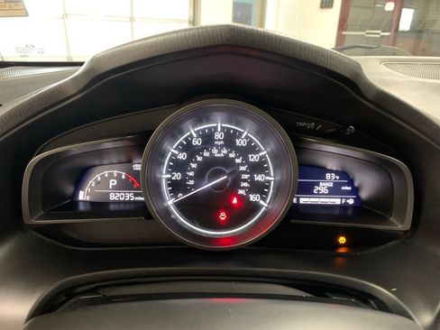 Used 2018 MAZDA MAZDA3 Touring FWD image 17