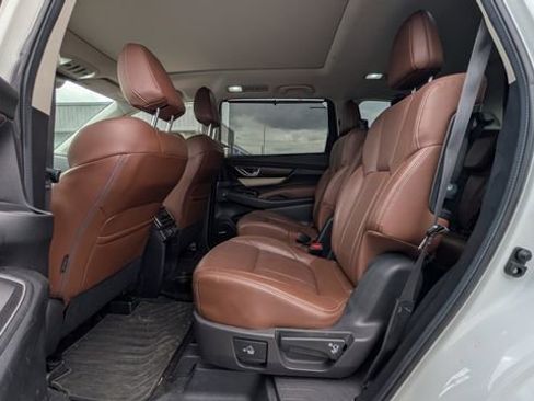 Used 2022 Subaru Ascent Touring AWD/4WD image 4
