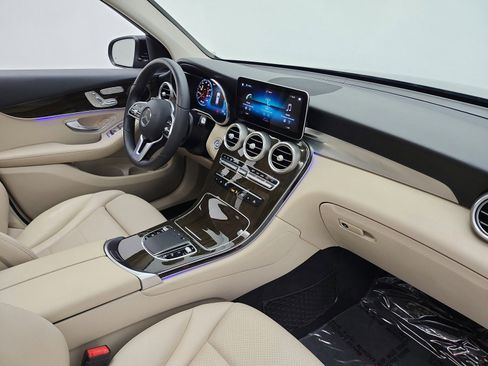 Used 2020 Mercedes-Benz GLC 300 4MATIC image 21