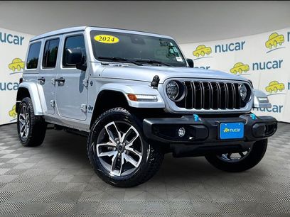 Used 2024 Jeep Wrangler Unlimited