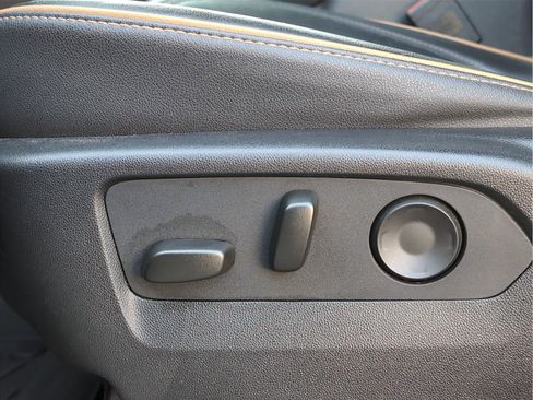 Used 2023 GMC Yukon AT4 w/ Max Trailering Package image 19