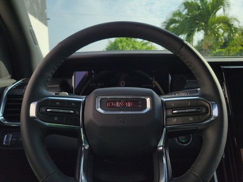 New 2026 GMC Acadia Elevation w/ Elevation Premium Package FWD image 26