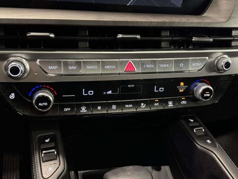 Used 2023 Kia Telluride EX X-Line AWD/4WD image 29