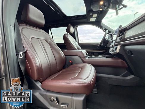 Used 2024 Ford Expedition Max Limited image 25