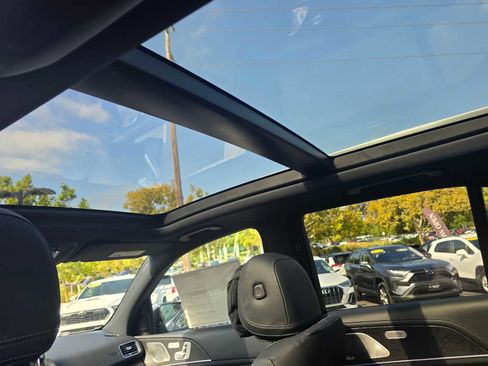 New 2026 Mercedes-Benz GLE 580 4MATIC image 23