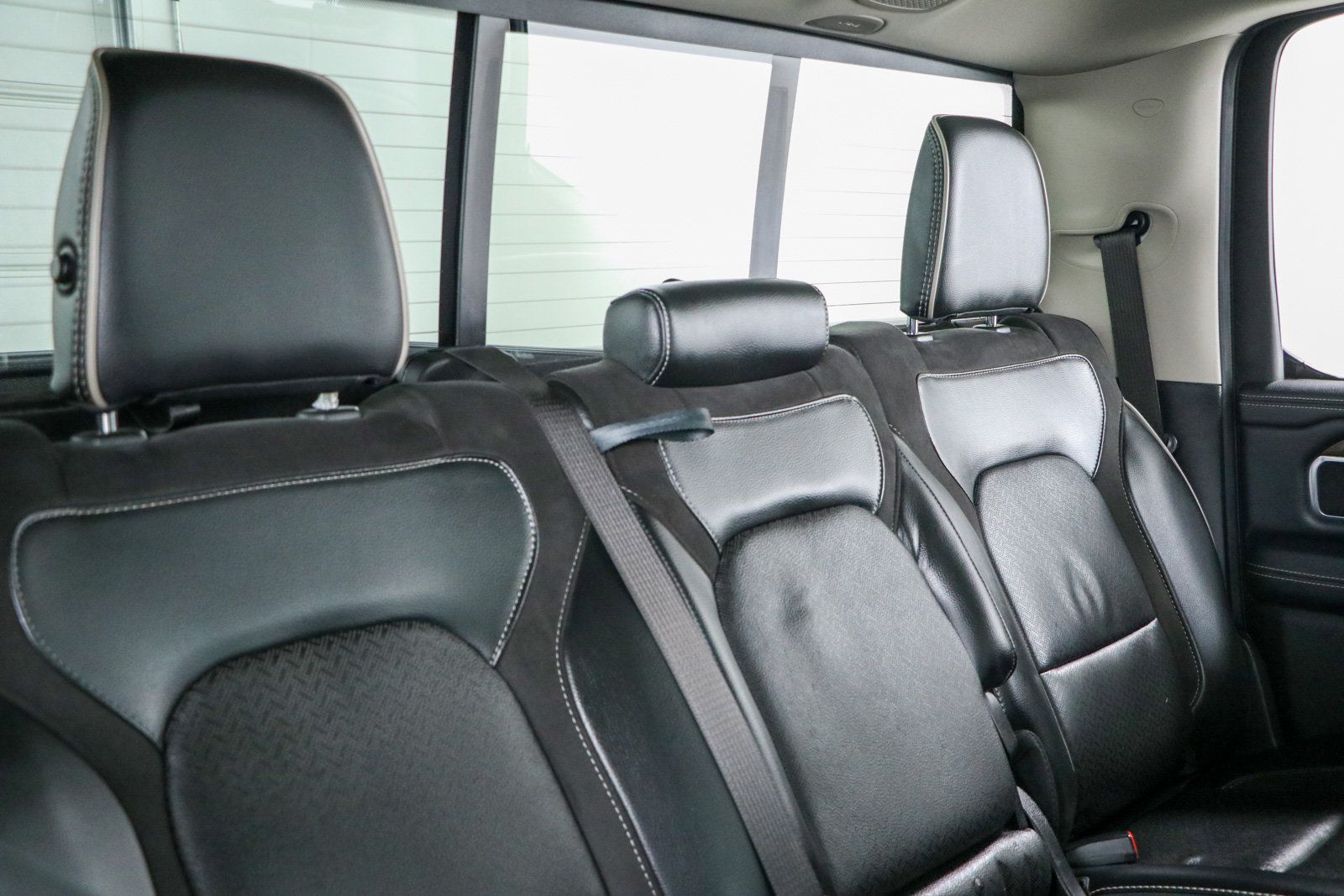 Used 2022 RAM 1500 Laramie w/ Laramie Southwest Edition AWD/4WD image 30