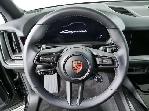 New 2026 Porsche Cayenne AWD/4WD image 9