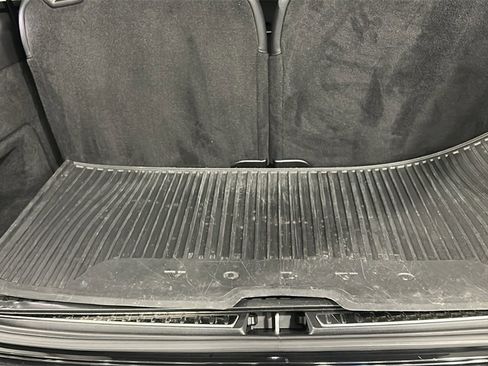 Certified 2023 Volvo XC90 B5 Plus w/ Protection Package Premier image 29