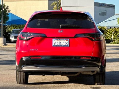 Certified 2024 Honda HR-V EX-L image 5