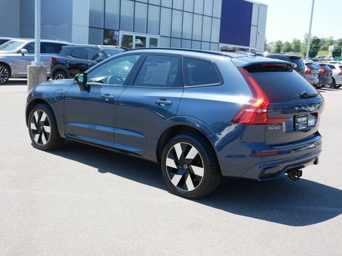 Certified 2024 Volvo XC60 T8 Ultimate w/ Protection Package Premier AWD/4WD image 5