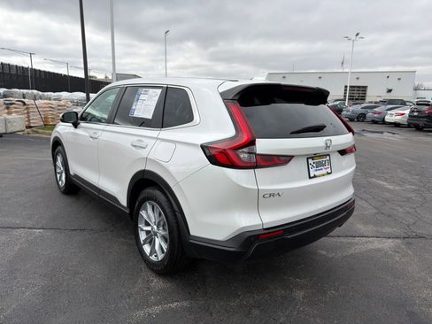 Used 2024 Honda CR-V EX-L image 4