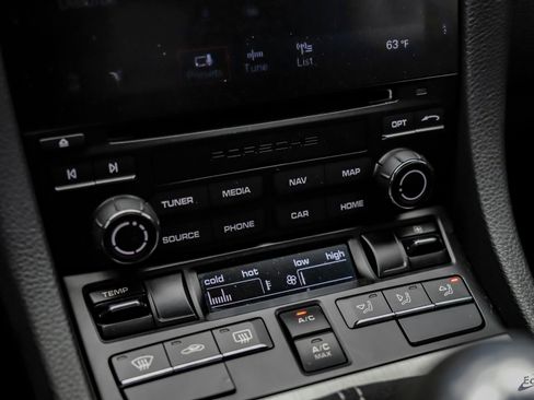 Used 2020 Porsche 718 Cayman GT4 image 69