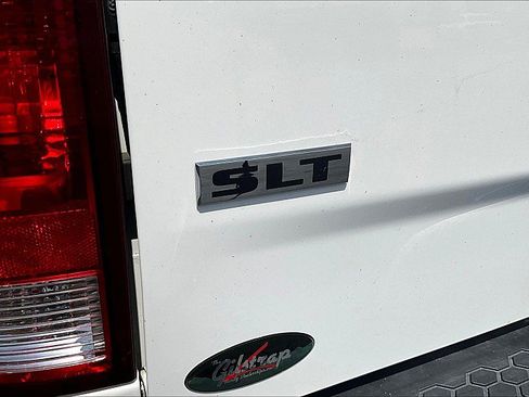 Used 2024 RAM 1500 Classic SLT RWD image 7