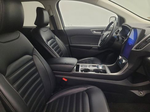 Used 2024 Ford Edge SEL image 21