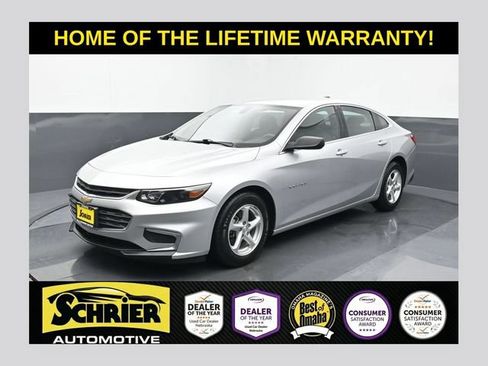 Used 2018 Chevrolet Malibu LS FWD image 1