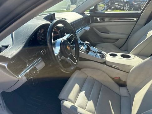 Used 2018 Porsche Panamera 4S AWD/4WD image 10