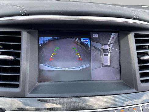 Used 2019 INFINITI QX60 Luxe w/ Essential Package FWD image 25