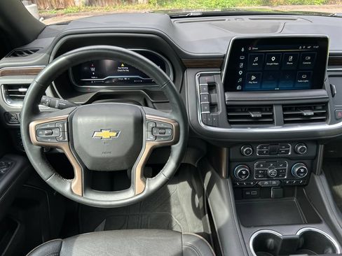 Used 2023 Chevrolet Tahoe High Country AWD/4WD image 20
