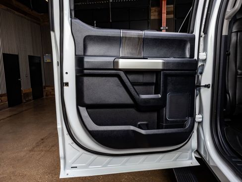 Used 2021 Ford F250 Lariat w/ Lariat Ultimate Package image 37