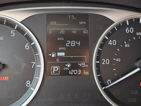 Used 2024 Nissan Kicks S FWD image 27