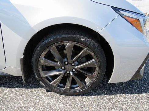 Used 2024 Toyota Corolla SE image 29