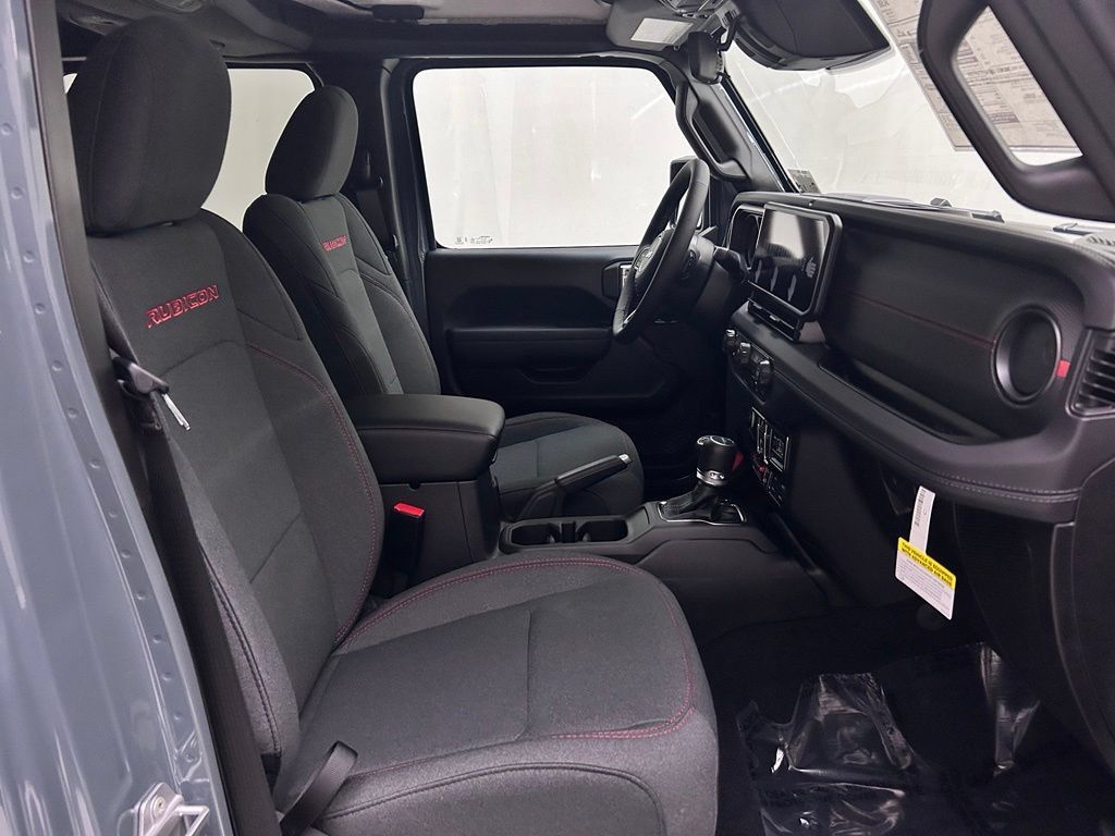 New 2026 Jeep Gladiator Rubicon AWD/4WD image 16