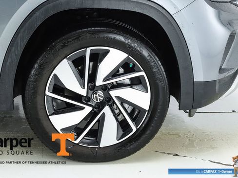 Used 2022 Volkswagen Atlas Cross Sport SE image 51