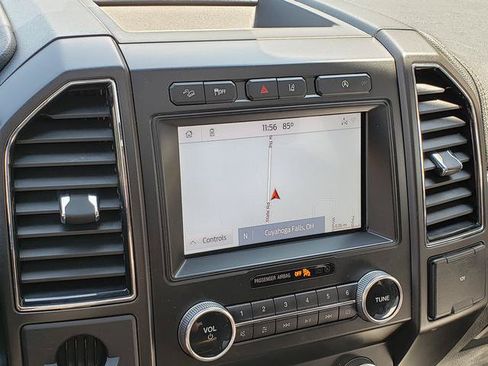 Used 2021 Ford Expedition Limited AWD/4WD image 23