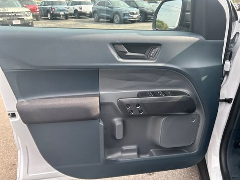 New 2025 Ford Maverick XL w/ Equipment Group 101A image 25