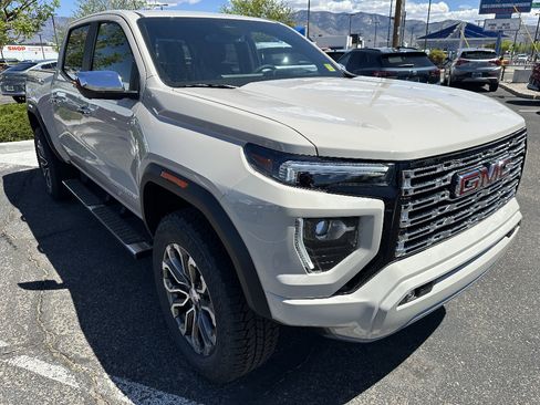 New 2026 GMC Canyon Denali AWD/4WD image 1