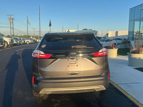 Used 2021 Ford Edge SEL w/ Convenience Package FWD image 6