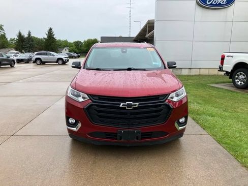 Used 2019 Chevrolet Traverse Premier w/ LPO, 'HIT The Road' Package AWD/4WD image 2