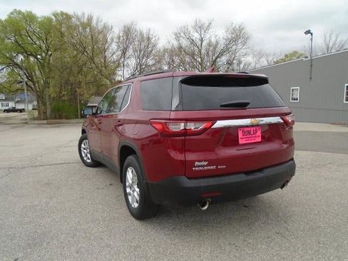 Used 2019 Chevrolet Traverse LT image 25